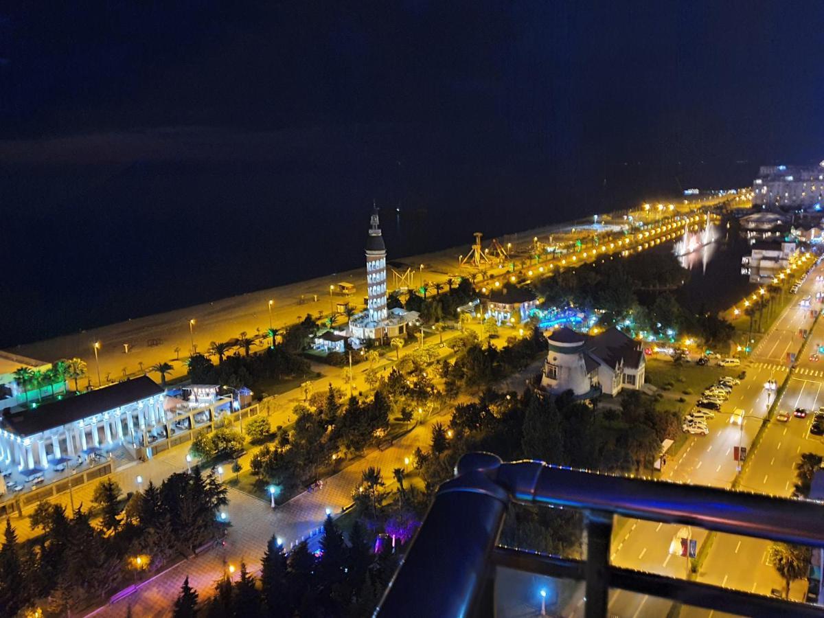 Luxury Apartments Батуми Экстерьер фото