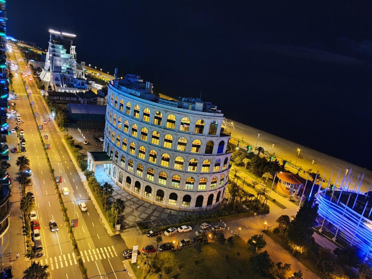Luxury Apartments Батуми Экстерьер фото