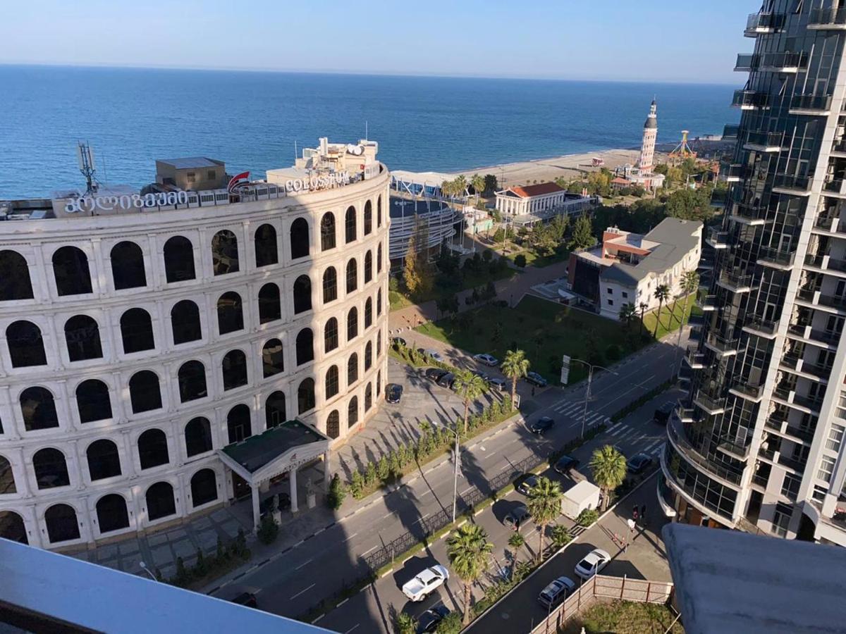 Luxury Apartments Батуми Экстерьер фото