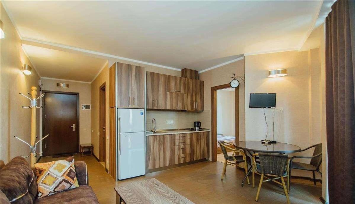 Luxury Apartments Батуми Экстерьер фото