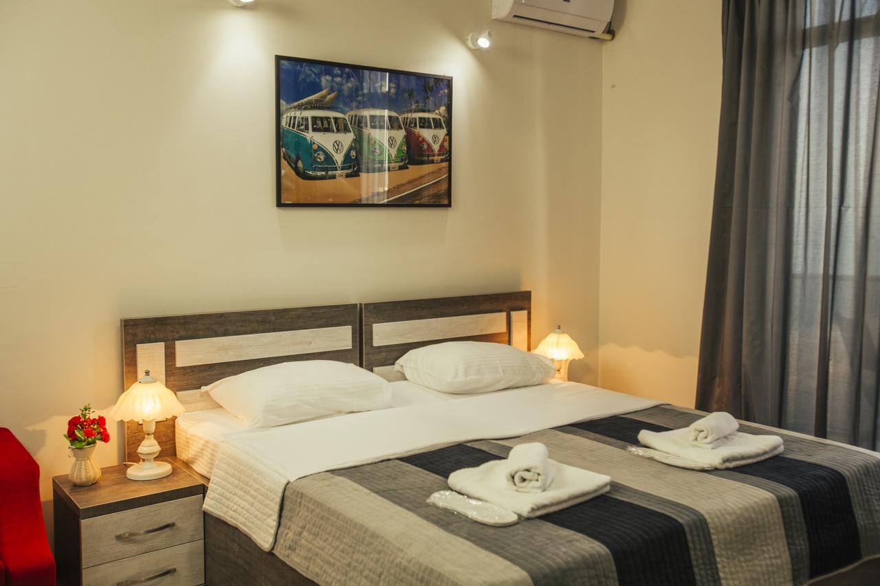 Luxury Apartments Батуми Экстерьер фото