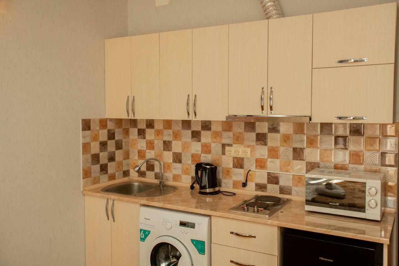 Luxury Apartments Батуми Экстерьер фото