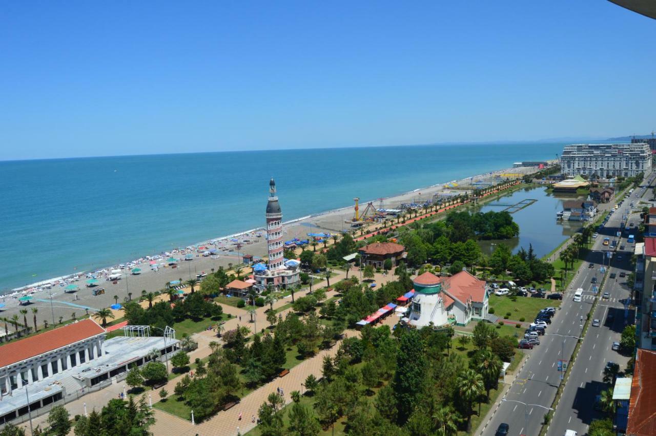 Luxury Apartments Батуми Экстерьер фото
